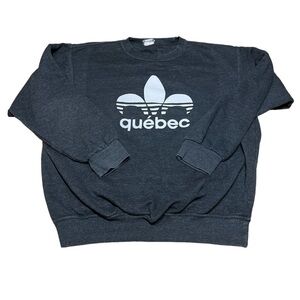 Quebec crewneck grey Canada province sweatshirt men’s medium tight fit warm